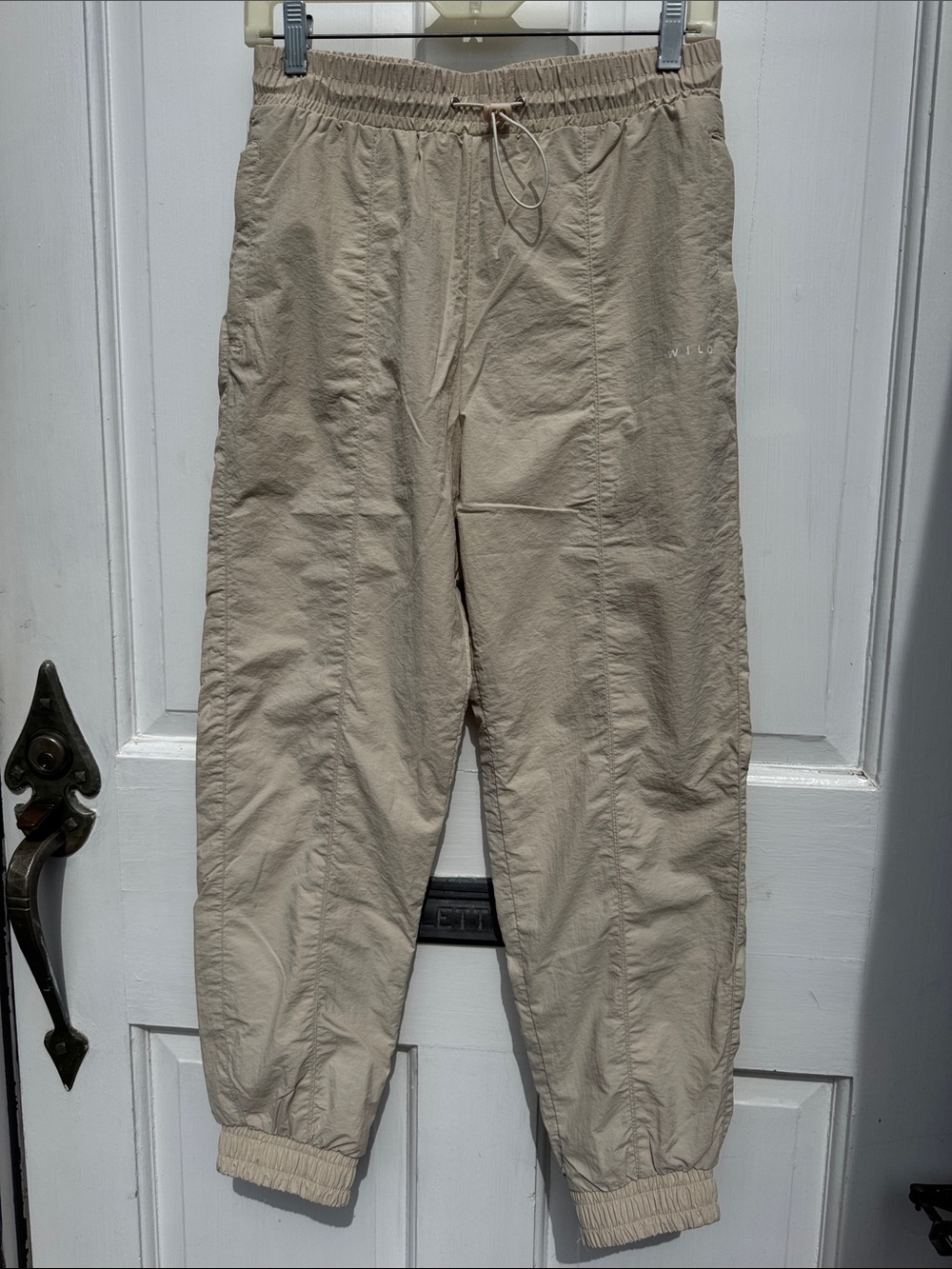 WILO THE LABEL PARACHUTE MESH LINED JOGGER PANTS KHAKI COLOR SIZE SMALL